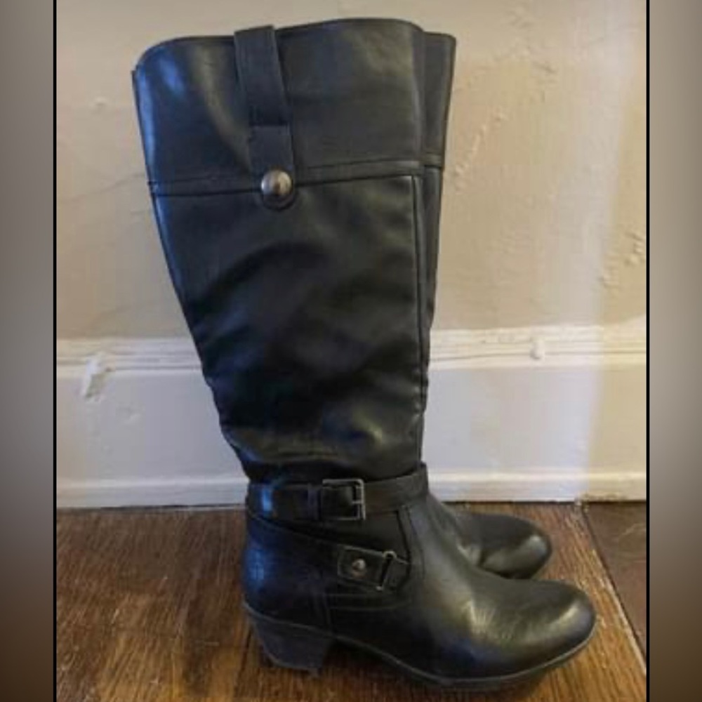 Black Knee-High Buckle Boots - Size 7
